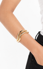 Wendy Bracelet - Chunky Wave Bangle Set Bracelet in Gold