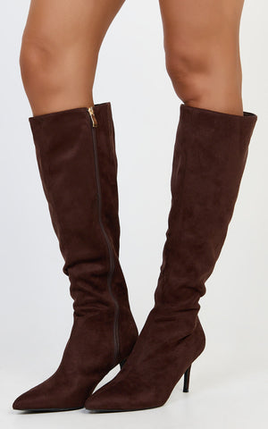 Verali-Bessie Boots in Brown Suede