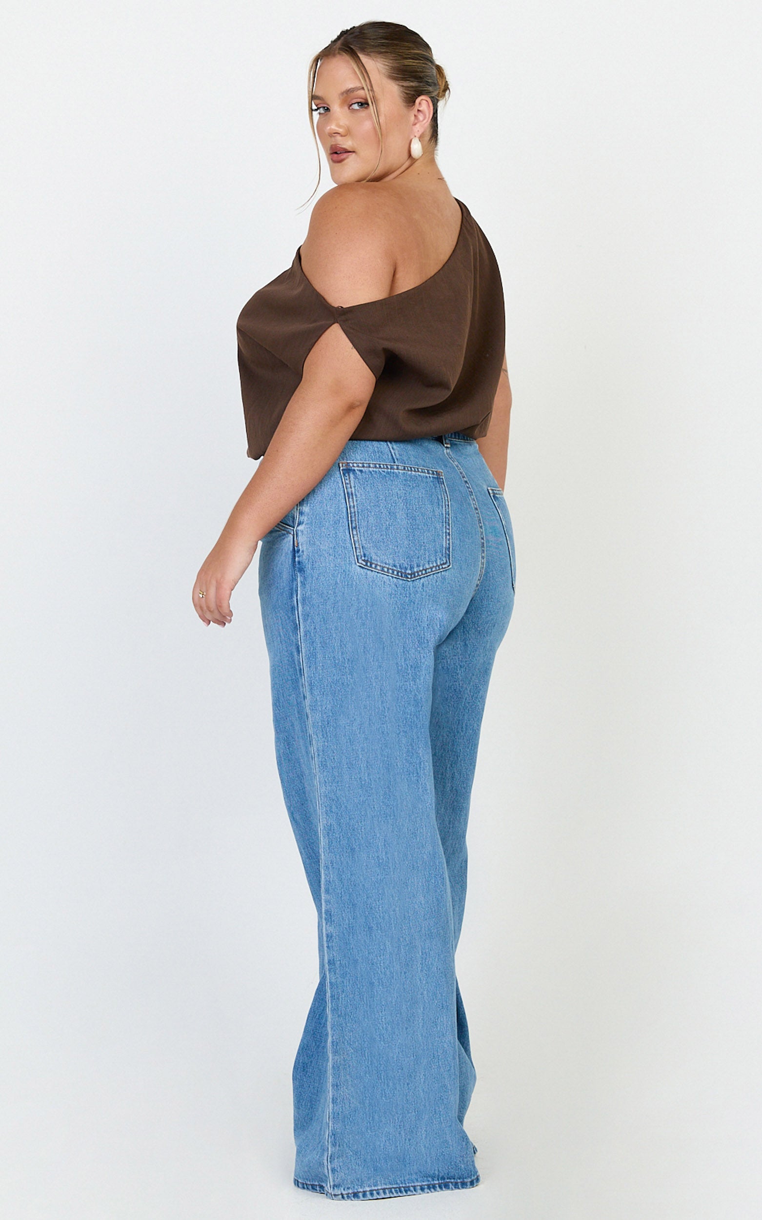 Therese Jeans - High Waist Wide Leg Flare Recycled Denim Jeans in Light Mid