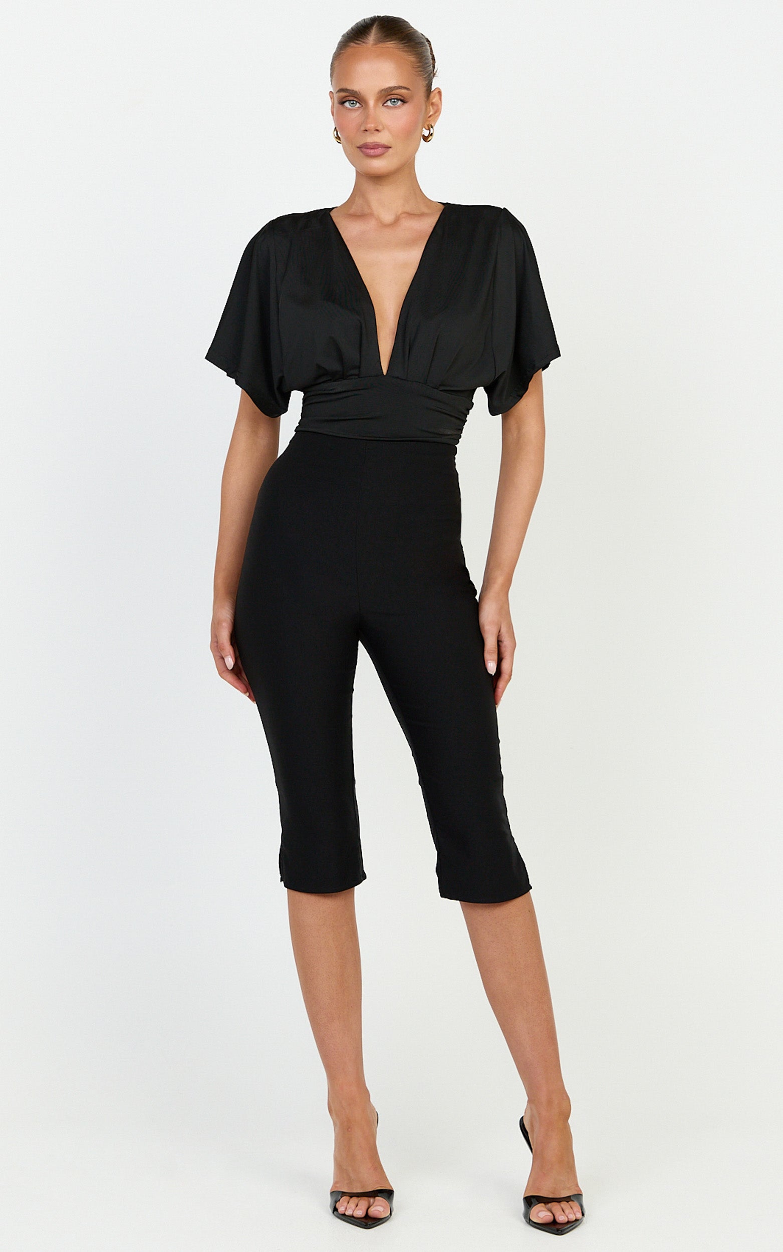 Melenda Pants - Tailored Side Split Capri Pants in Black