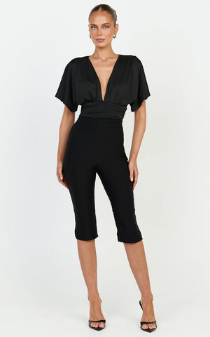 Melenda Pants - Tailored Side Split Capri Pants in Black