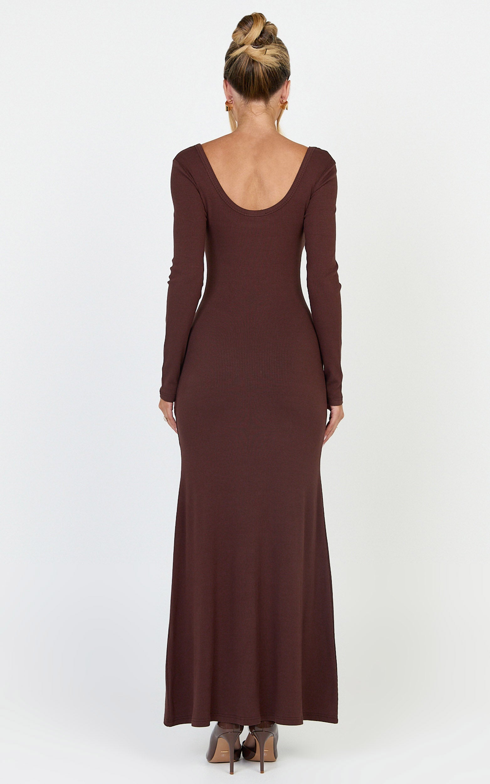 Gabriella Maxi Dress - Long Sleeve Scoop Neck Dress in Chocolate