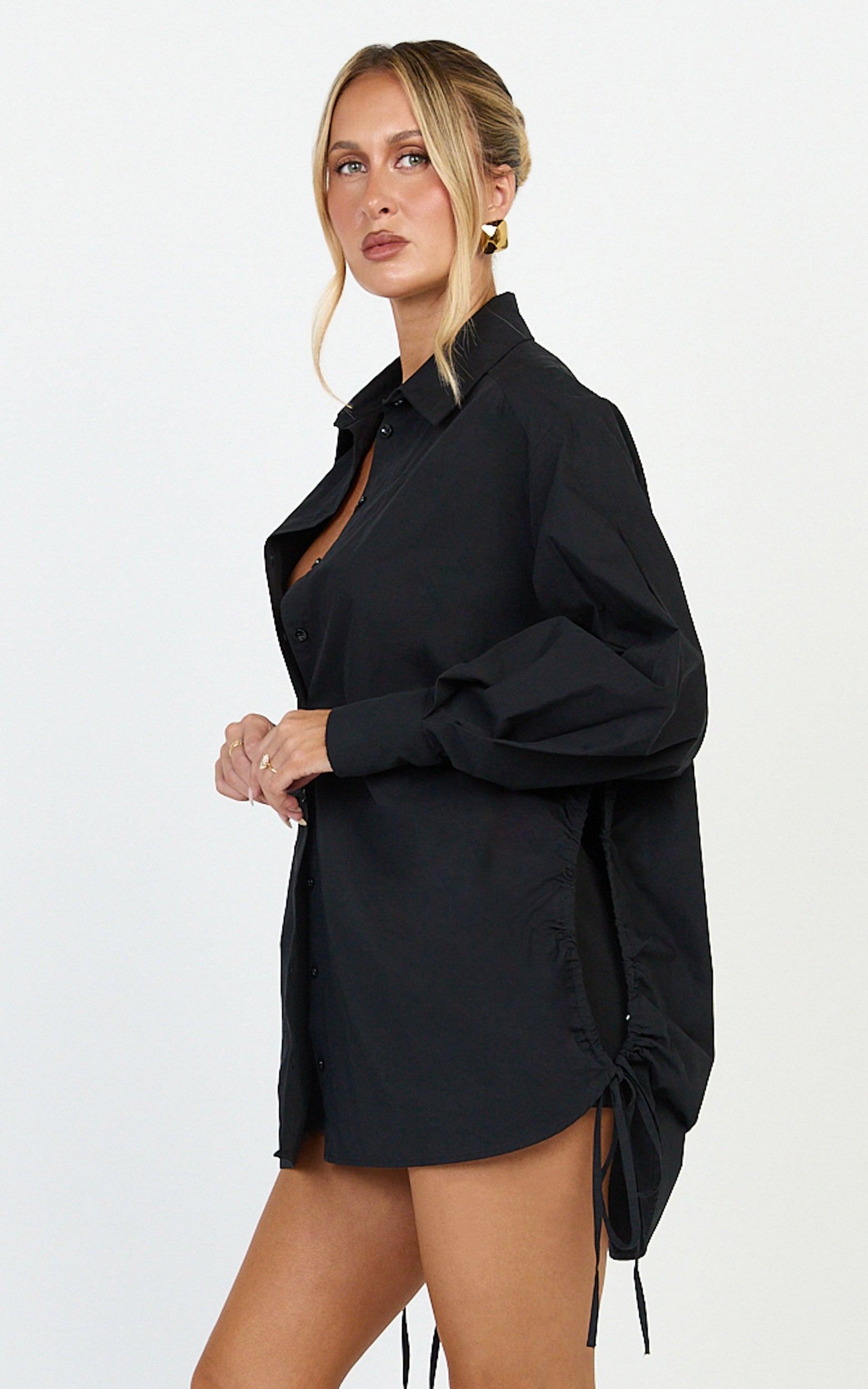 Kalpena Shirt - Ruched Side Oversized Shirt in Black