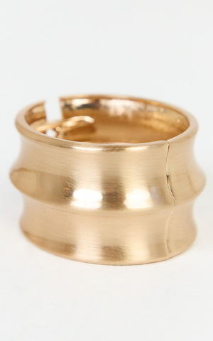 Tayla Bangle - Textured Bangle in Gold