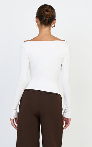Tisdale Top - Boat Neck Long Sleeve Top in Cream