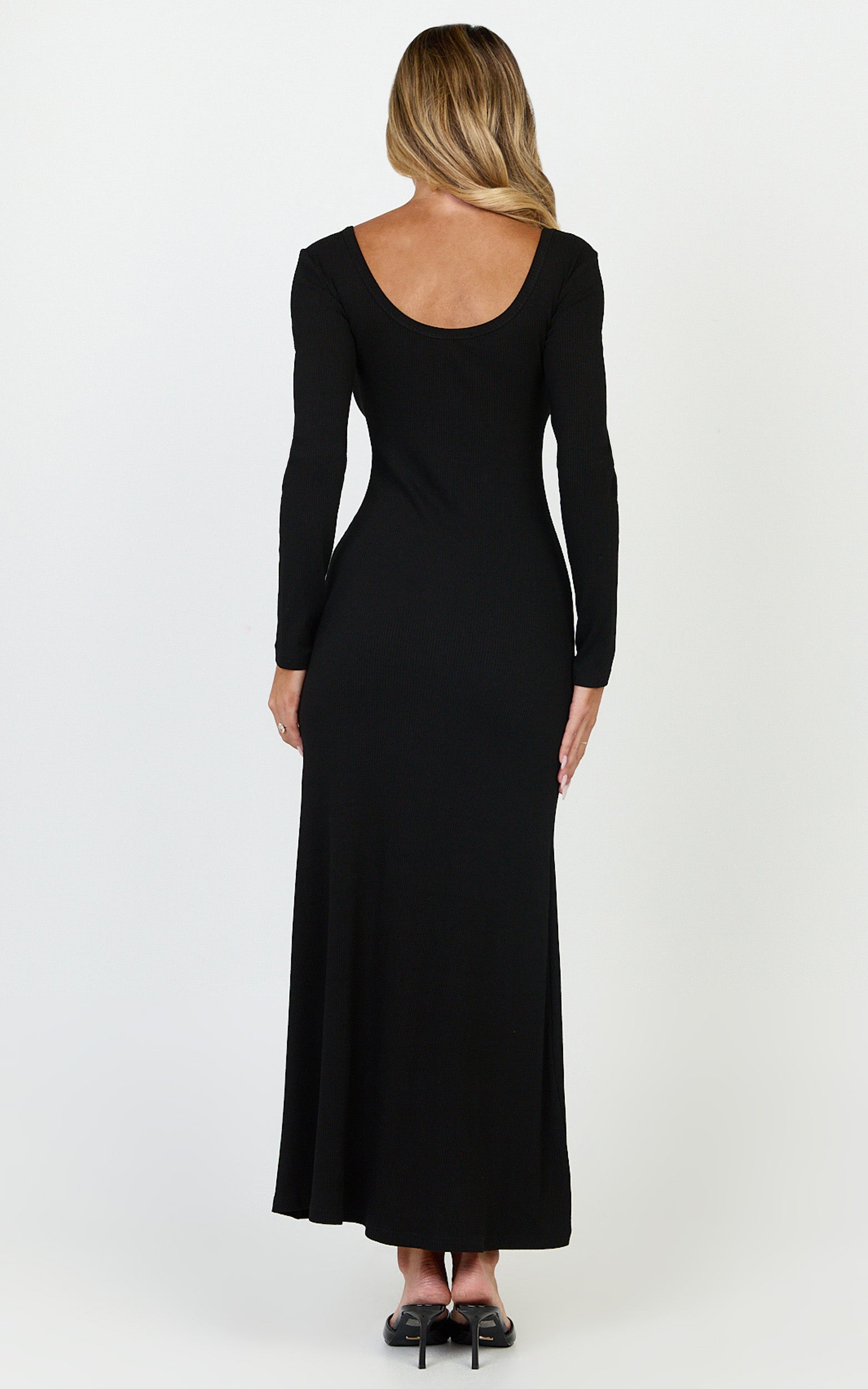 Gabriella Maxi Dress - Long Sleeve Scoop Neck Dress in Black