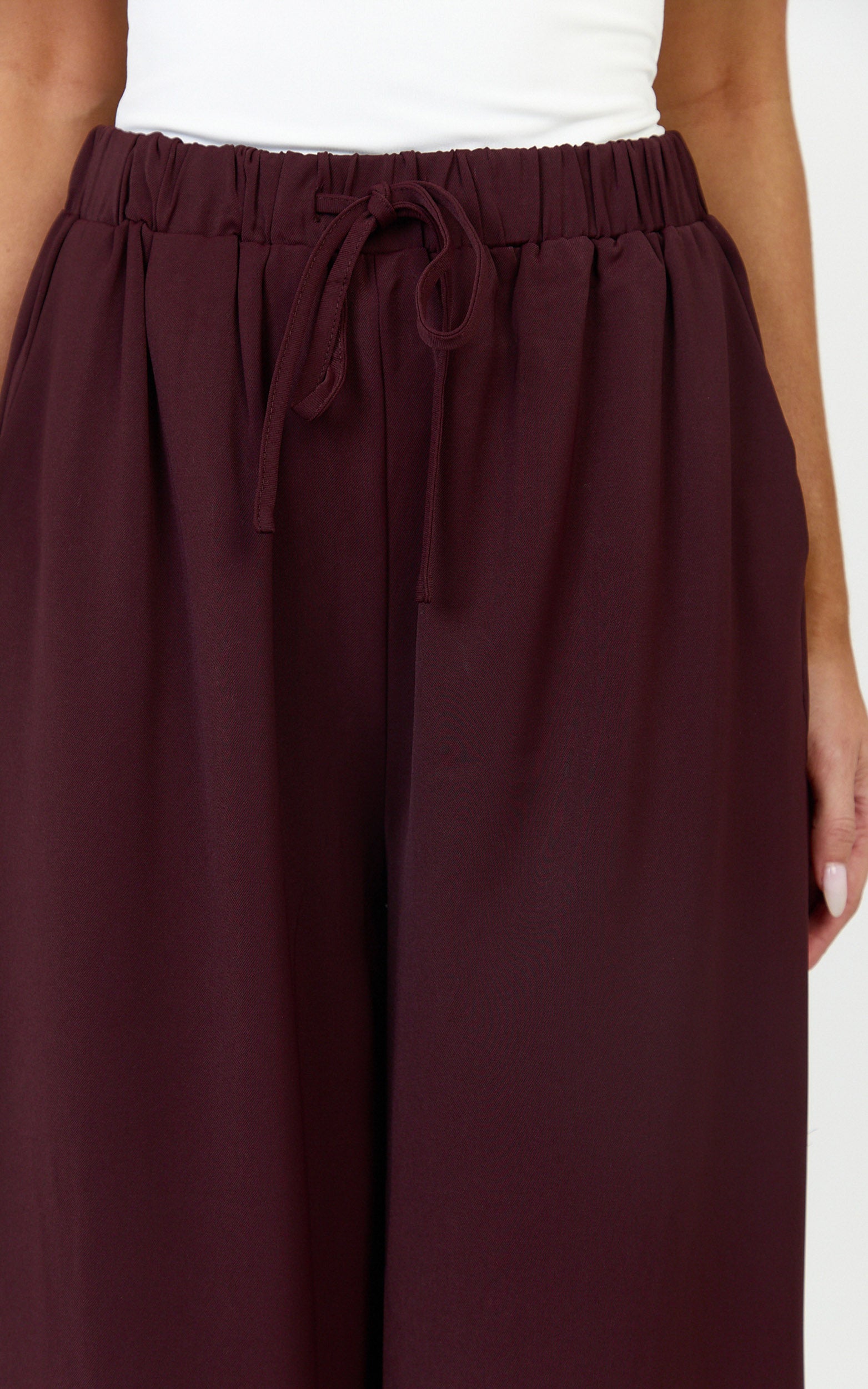 Nicole Pants - High Waist Elasticated Gathered Waist Wide Leg Pants in Wine