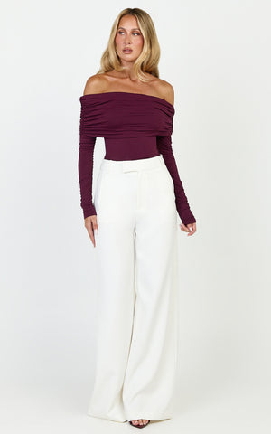 Jolie Top - Off Shoulder Long Sleeve Gathered Top in Wine