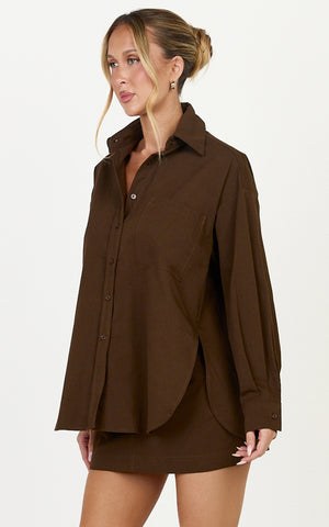 Blanche Top - Oversized Patch Pocket Long Sleeve Shirt in Dark Chocolate