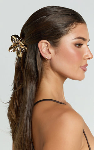 Oliver Flower Hair Clip in Gold